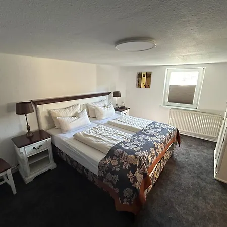 Ratskeller بيت ضيافة